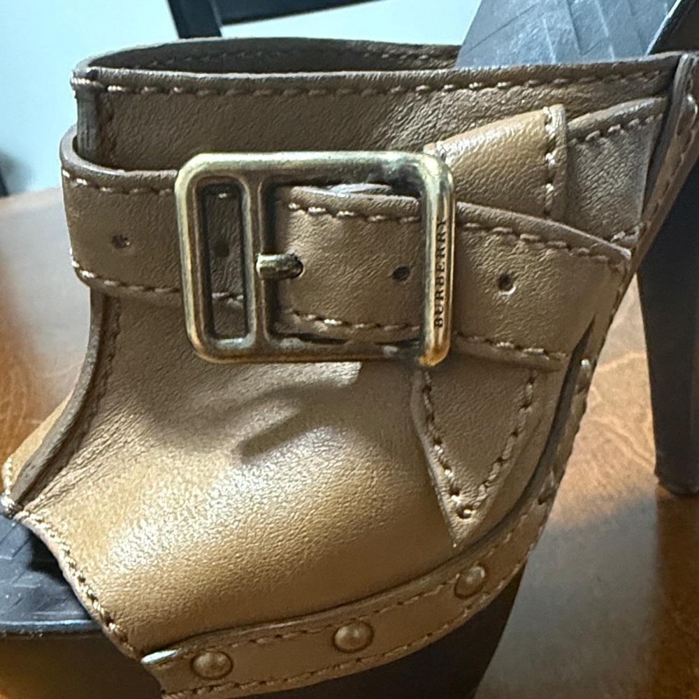 Burberry platform clogs - Picture 6 of 8